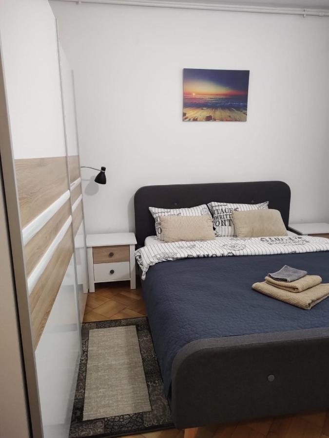 Nice Studio In Old Town Bukarest Exteriör bild